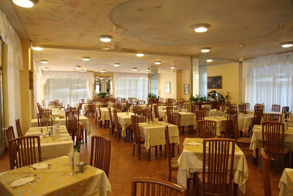 Hotel Diana Grado Kültér fotó